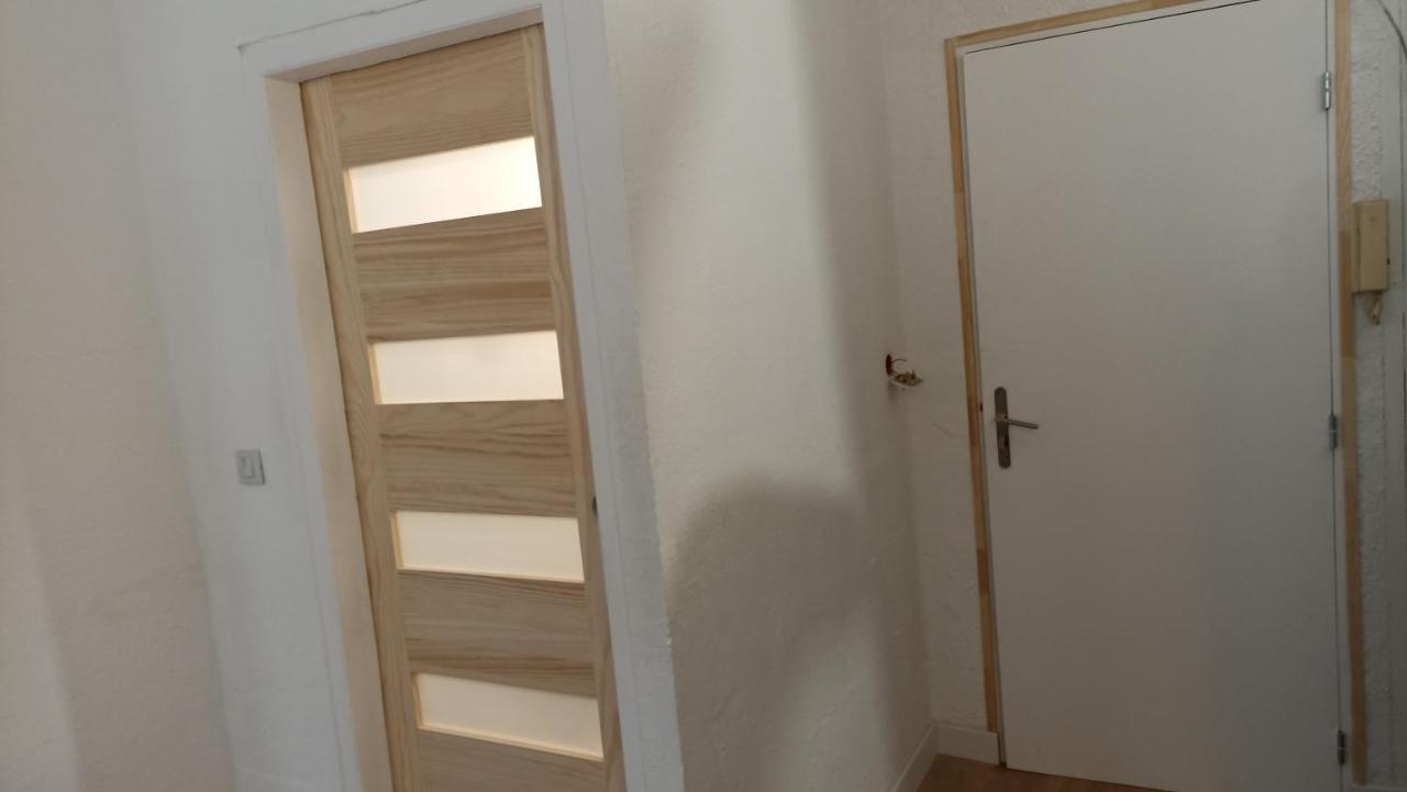 Studio Neuf Climatise Centre Ville #5 Toulon Dış mekan fotoğraf